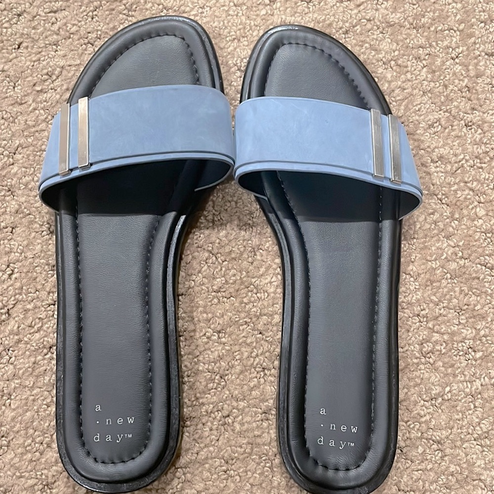 A New Day Slate/Grayish Blue Tess Slides. Women’s Size 9.5.